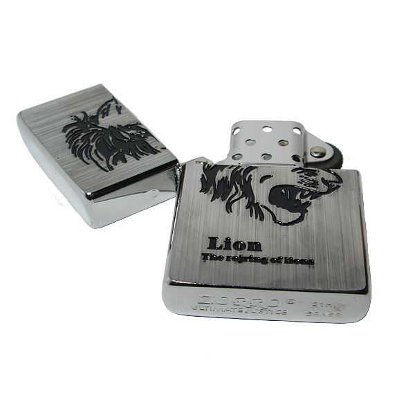 Zorro Fuel Lighter - Chrome Lion